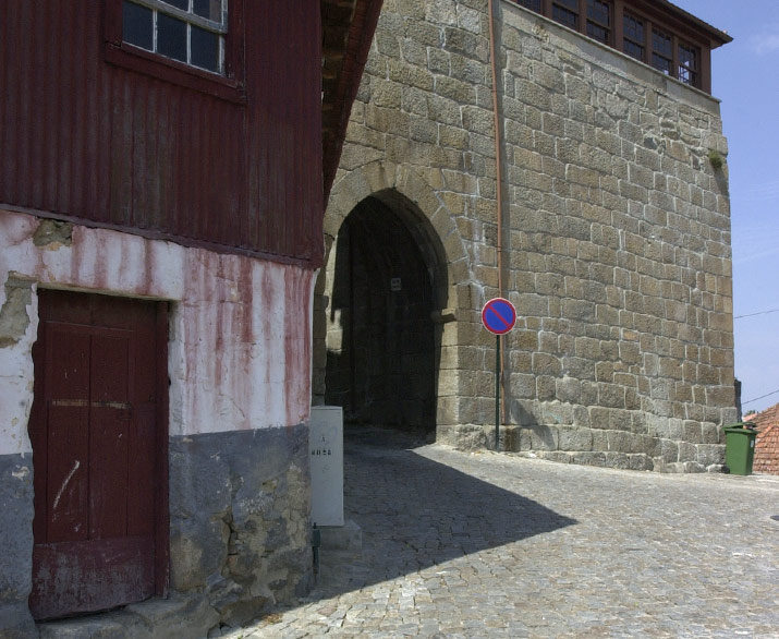137-fi261379